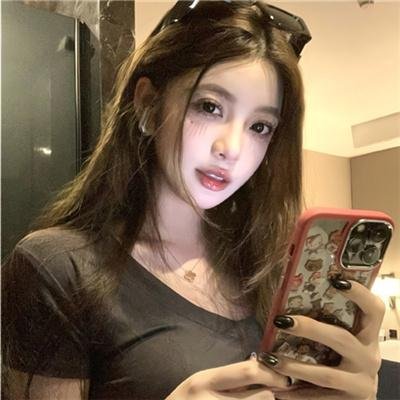 住我对面的小哥哥